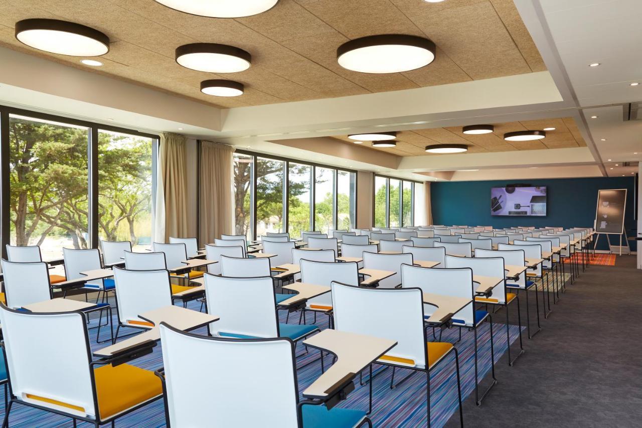 Ibis Styles Montpellier Aeroport Parc Des Expos Hotell Mauguio Exteriör bild